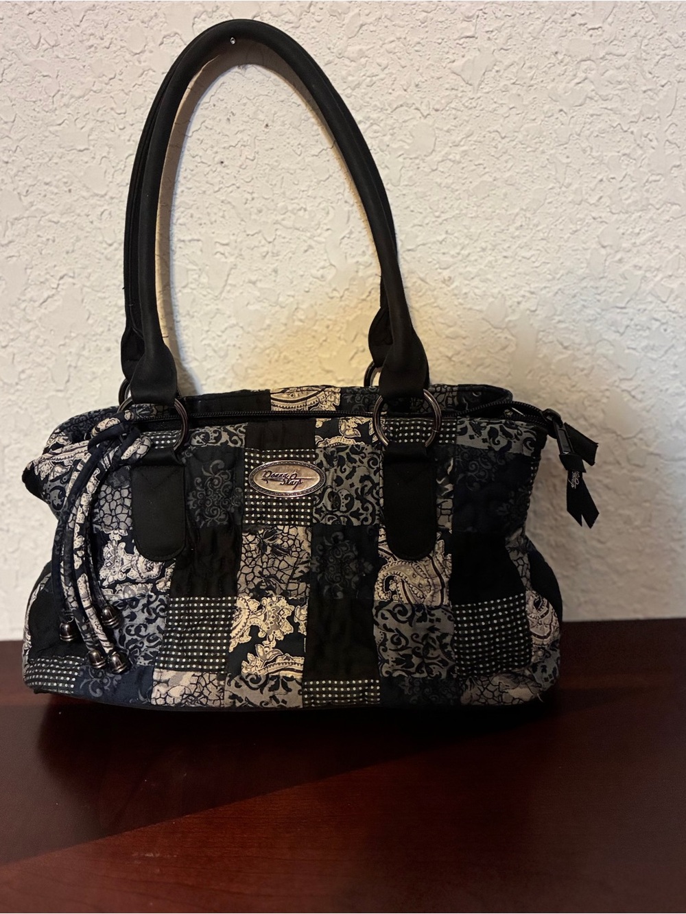 Donna Sharp Quilted Black & Gray Shoulder Bag